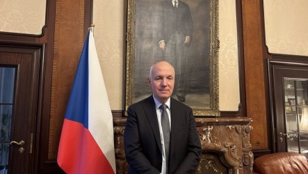 捷克參議員費雪：捷應派兵格陵蘭　嚇阻俄中艦艇威脅