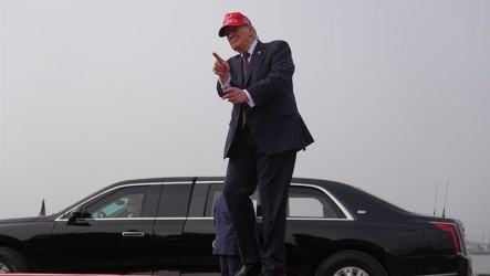 川普稱對伊朗核談判失望　警告「有時不得不動武」