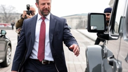 前綜合格鬥選手變國安首長　穆林執行移民清查重擔