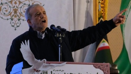 川普拒談判　伊朗總統：要無條件投降　作夢！