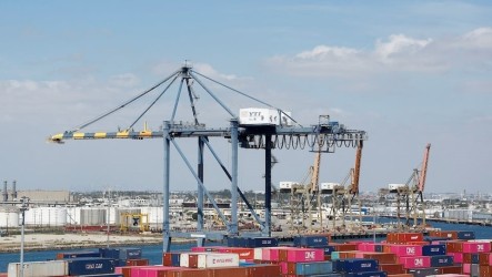 為壓低油價　美豁免「瓊斯法」60天開放外籍船