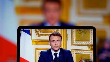 馬克宏聲望短暫回升又跌　近8成法國人憂黃背心再現