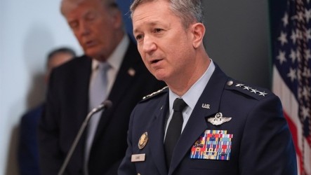 「空中艦隊」神救援飛官　美176軍機兵分7路保唯一目標