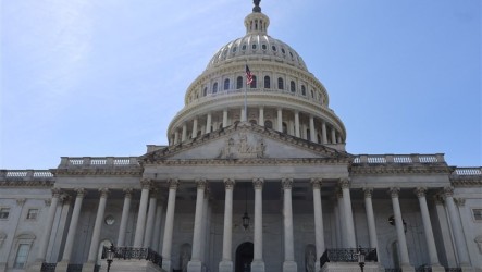 美眾院否決限制總統戰爭權　川普續獲共和黨支持