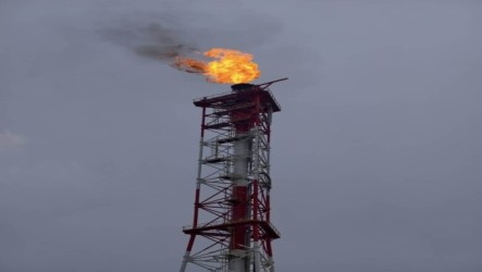 中油新三輕壓縮機跳車大火　環保局最高罰500萬