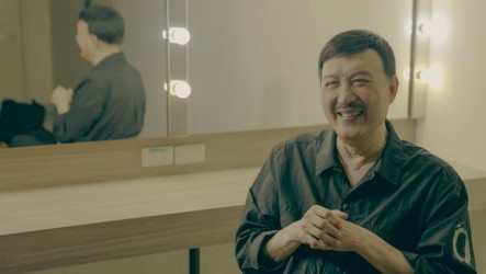 秀場紀錄片熱映　余天回憶與豬哥亮最後一通電話