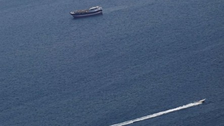 美伊報復性互祭封鎖令　荷莫茲海峽癱瘓僅4船通過