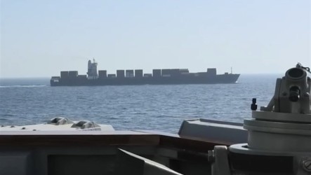 伊朗稱美國若未解除封鎖　不會重新開放荷莫茲海峽