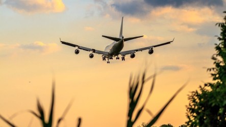 德黑蘭國際機場恢復商業航班　衝突近兩個月以來首見