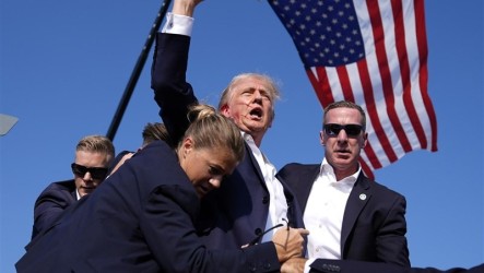 子彈擦耳、蓖麻毒信、買凶行刺　川普從選總統起頻遇險