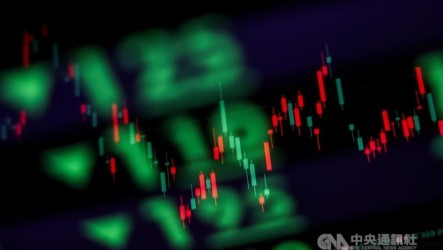 外資賣超台股逾104億元　調節主動式ETF