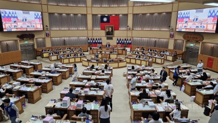 民進黨團要求侯友宜議會報告　國民黨團退席杯葛