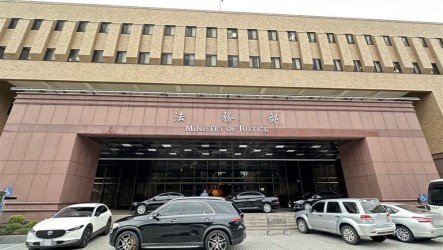 刑訴法修法擬刪勾串羈押  法務部籲審慎評估