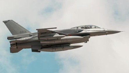 空軍：F-16V blk70戰機　現依美軍規劃全力接裝整備