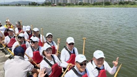 新北議長盃龍舟賽36國逾2千選手競渡　拚250萬獎金