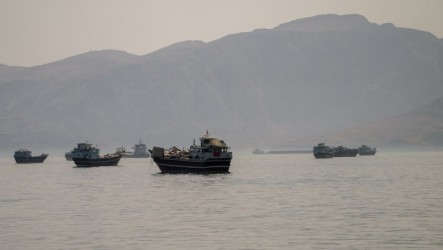 不滿以色列攻擊黎巴嫩　伊朗再度關閉荷莫茲海峽