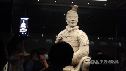 指紋會說話  最新研究：女性及少年可能參與秦兵馬俑製作
