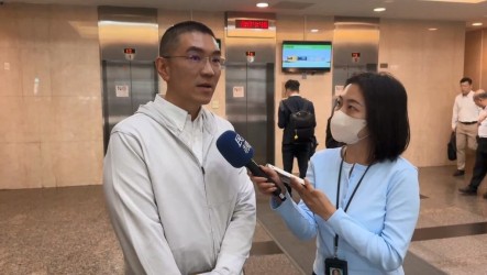 謝國樑、童子瑋正面對決 11/10網路直播辯論