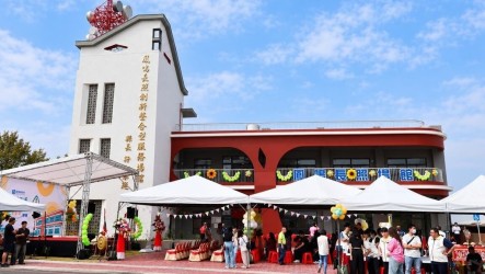 南投市一國中學區一日照達標　鳳鳴長照場館啟用