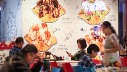 9月景氣燈號連10紅創史上最長紀錄　國發估有望亮至年底
